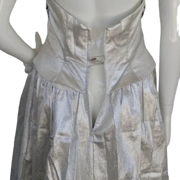 JESSICA McCLINTOCK Gown/Dress, XS/S, Silver Lame, Halter, Embellished Bustline - Picture 12 of 14